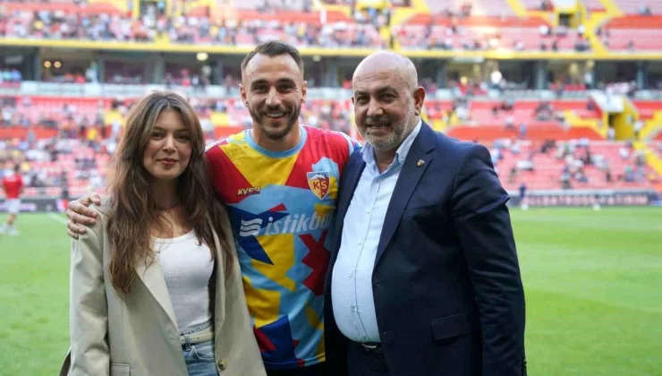 Kayserispor Kaptanı Gökhan Sazdağı 100. Maçına Çıktı