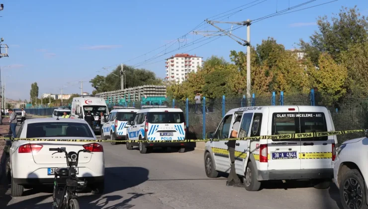 Kayseri’de Yük Treni Çarpan Yaşlı Adam Hayatını Kaybetti